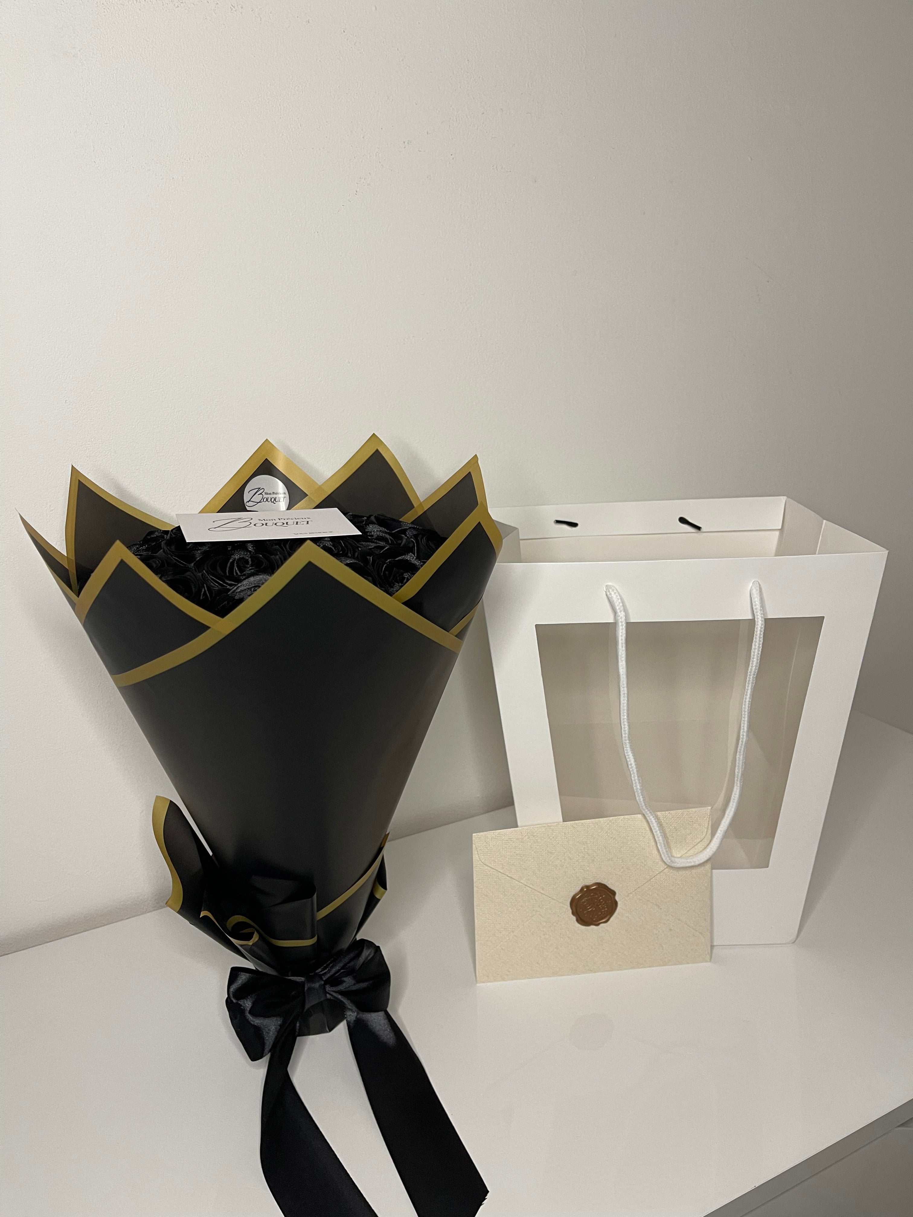 Mon Noir Bouquet – Édition Or ✨